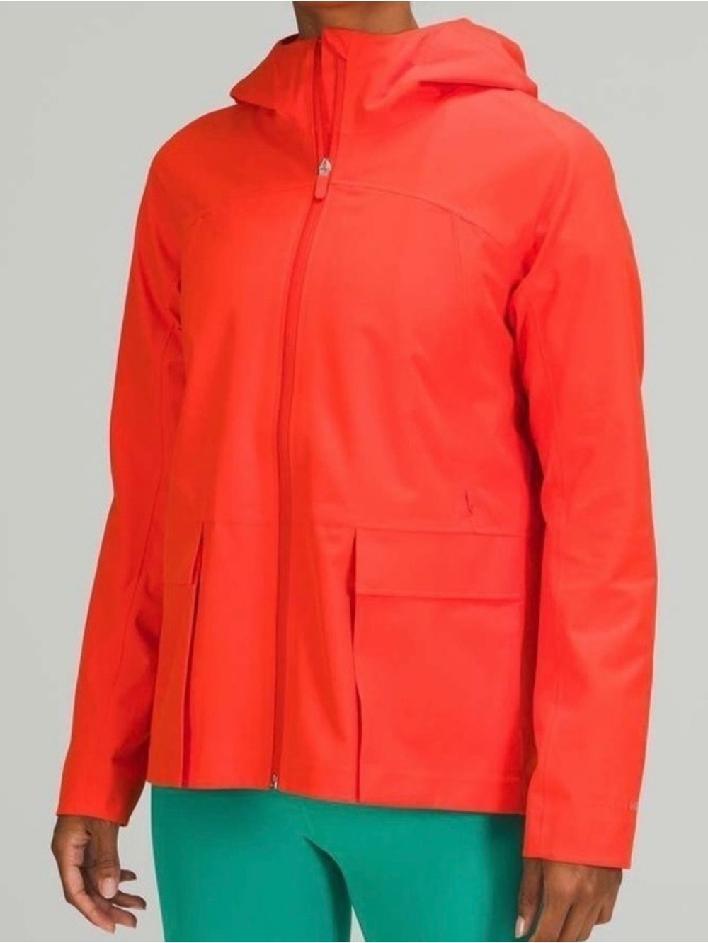 Lululemon StretchSeal Relax-Fit Rain Jacket